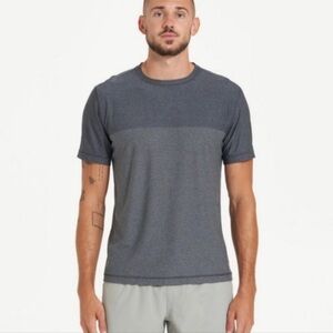 NWOT Vuori Men Grandview Tech Tee Short Sleeve Performance Shirt Sz XXL NEW